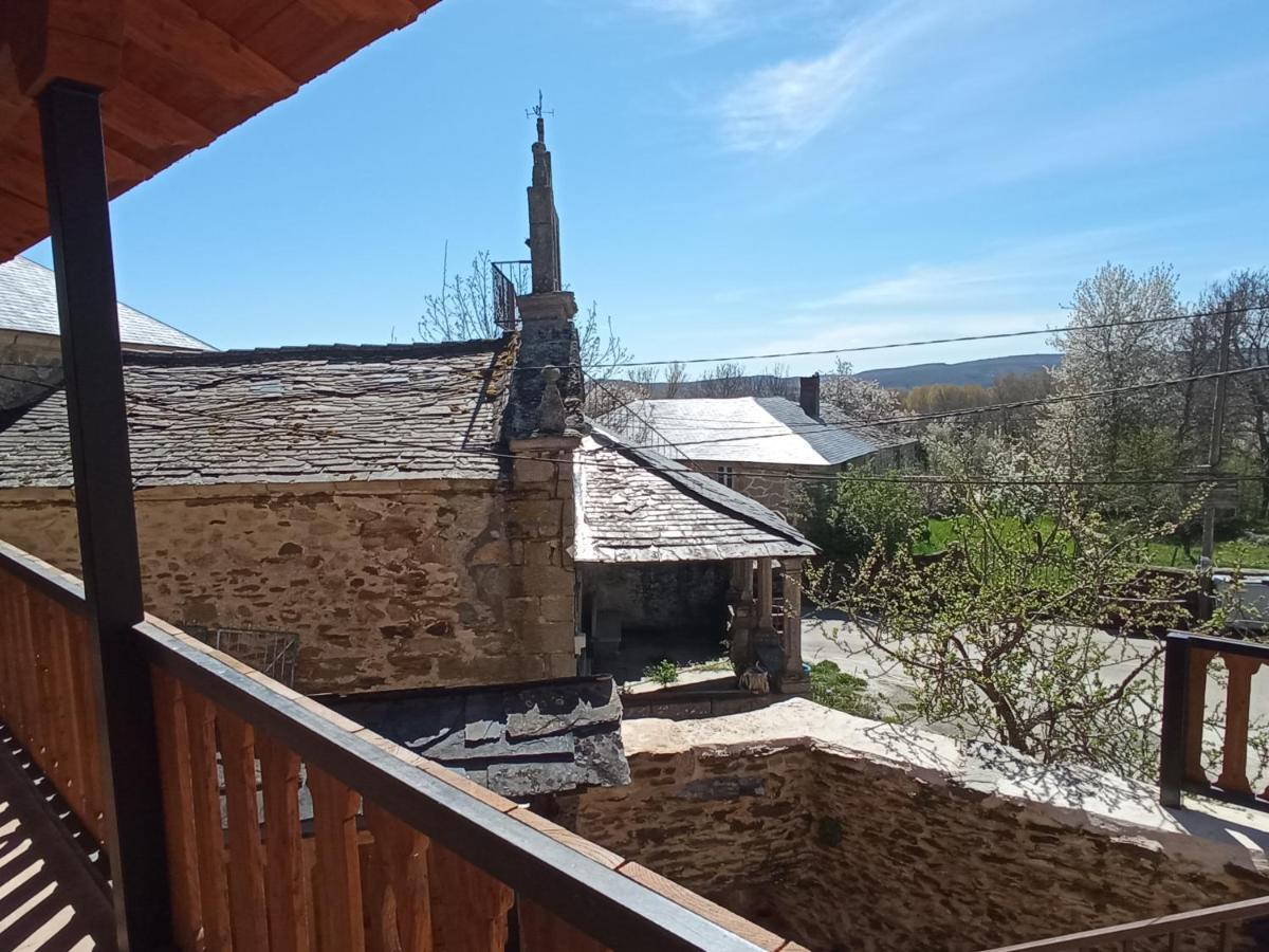 Casa rural la ti María la viuda Riego de Lomba Exterior foto