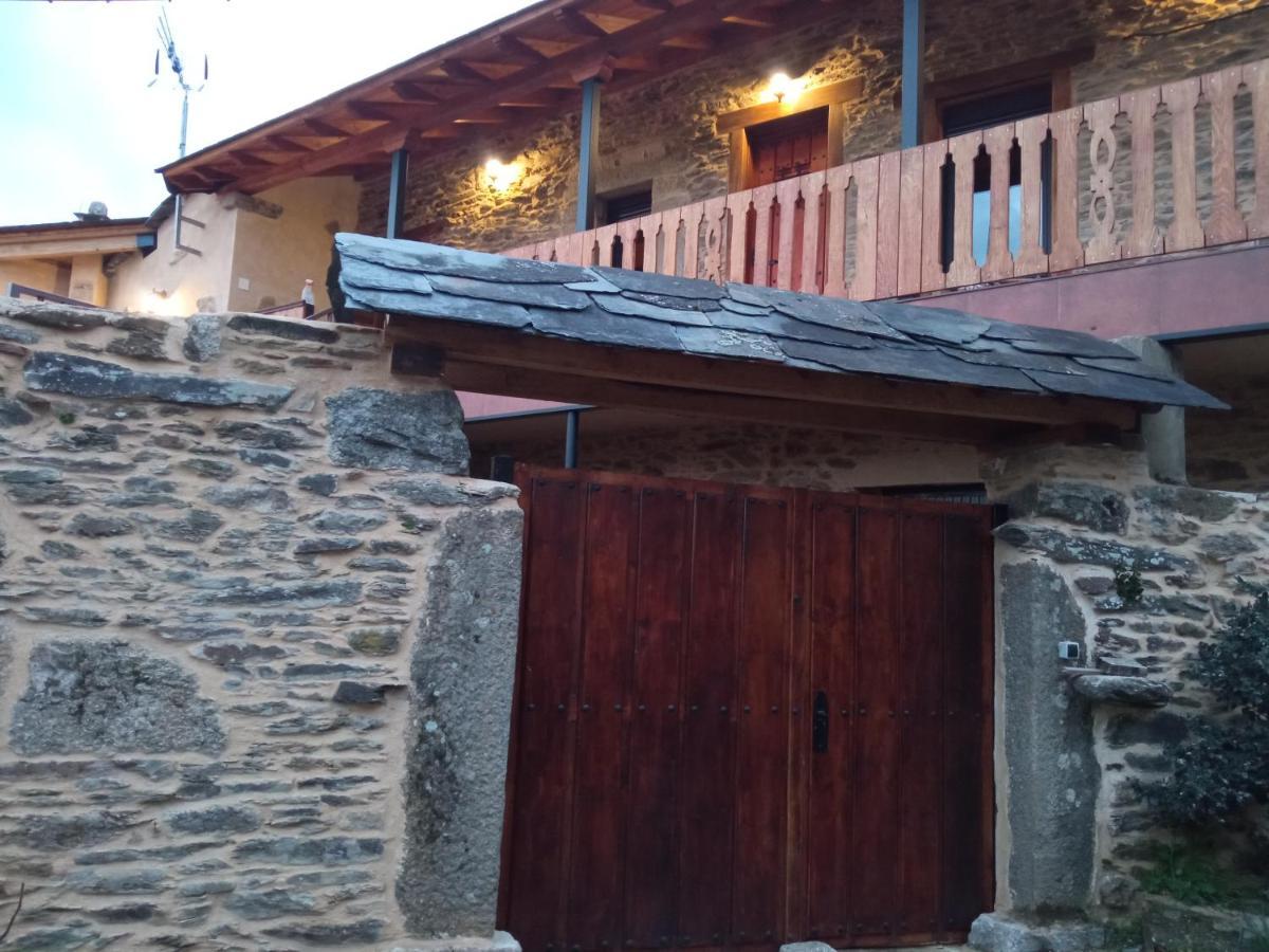 Casa rural la ti María la viuda Riego de Lomba Exterior foto