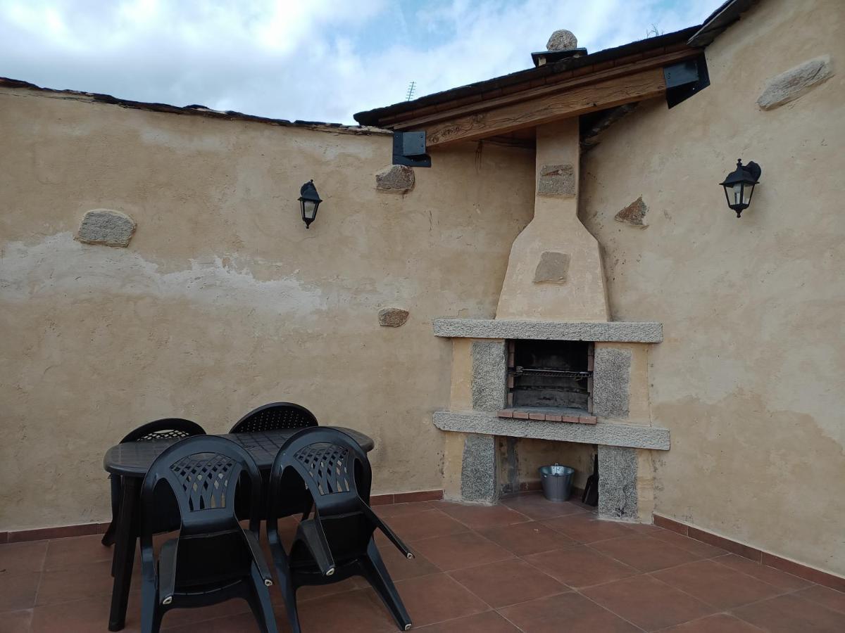 Casa rural la ti María la viuda Riego de Lomba Exterior foto